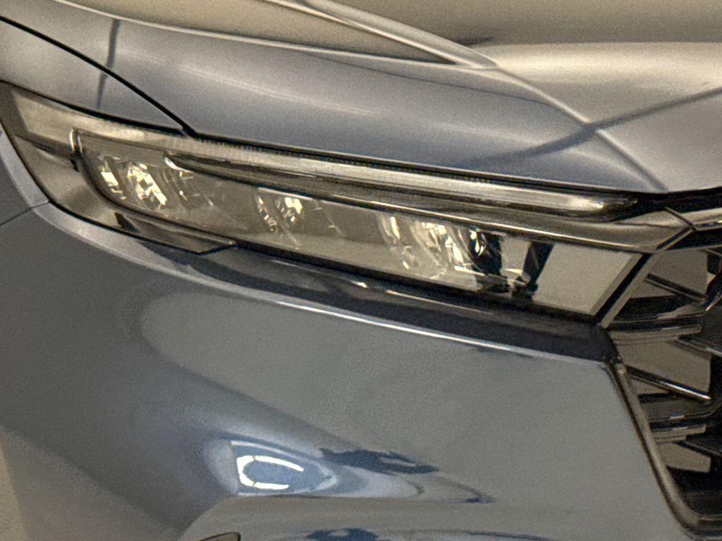 new 2026 Honda CR-V Hybrid car, priced at $41,036