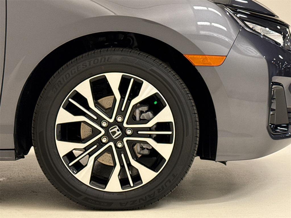 new 2026 Honda Odyssey car, priced at $49,051