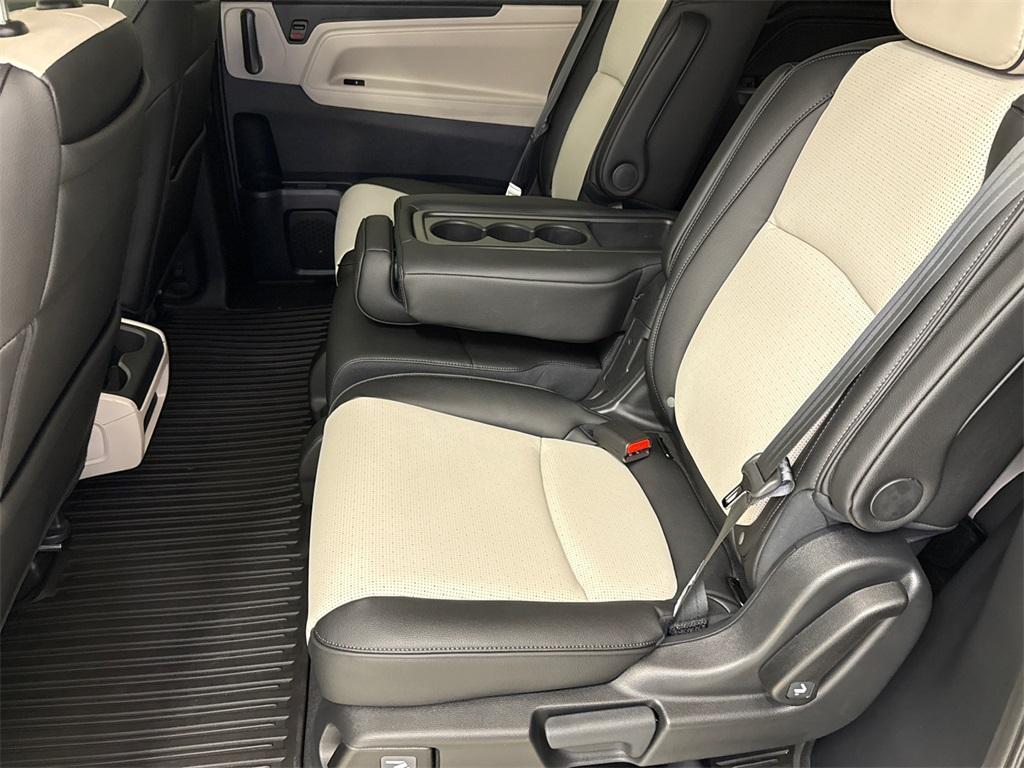 new 2026 Honda Odyssey car, priced at $49,051