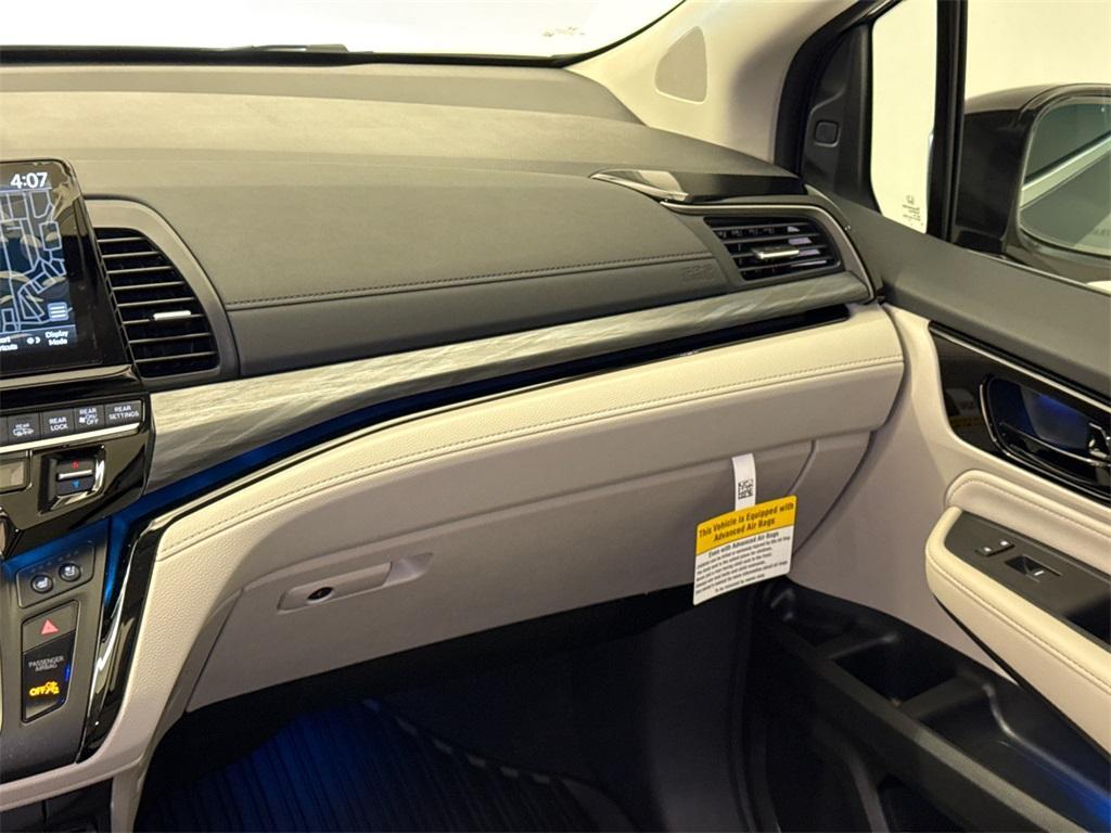 new 2026 Honda Odyssey car, priced at $49,051