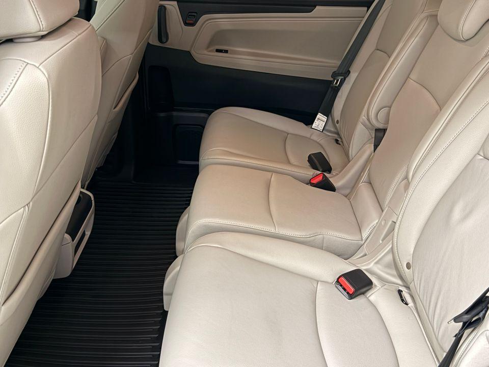 new 2026 Honda Odyssey car, priced at $42,509