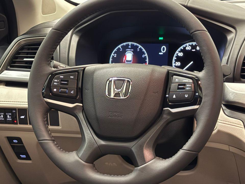 new 2026 Honda Odyssey car, priced at $42,509
