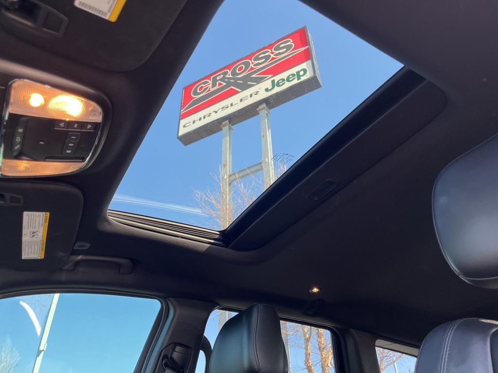 used 2020 Jeep Grand Cherokee car, priced at $20,857