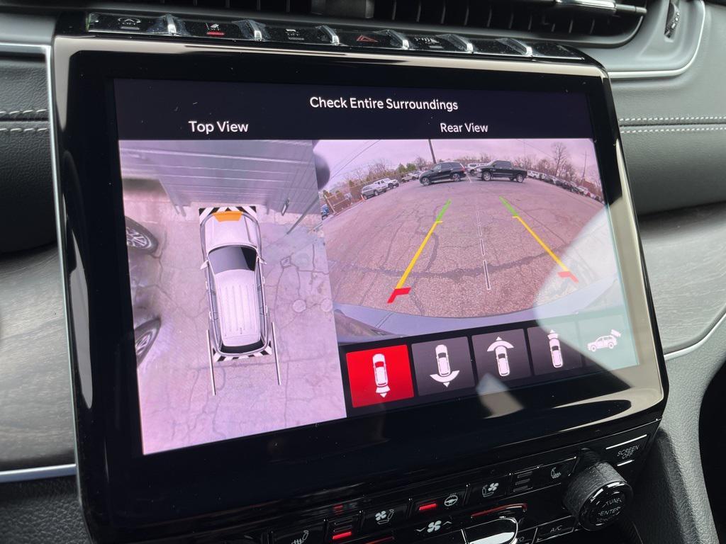 new 2025 Jeep Grand Cherokee L car, priced at $56,571