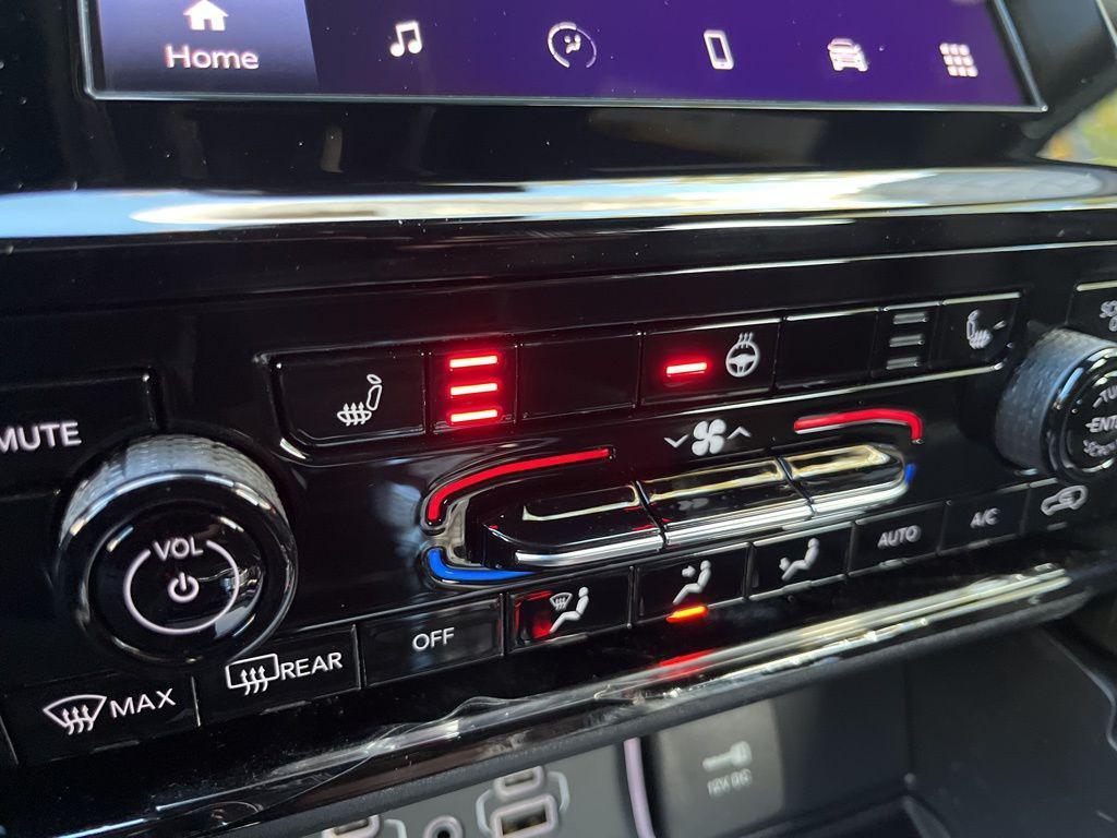 new 2025 Jeep Grand Cherokee L car, priced at $41,704