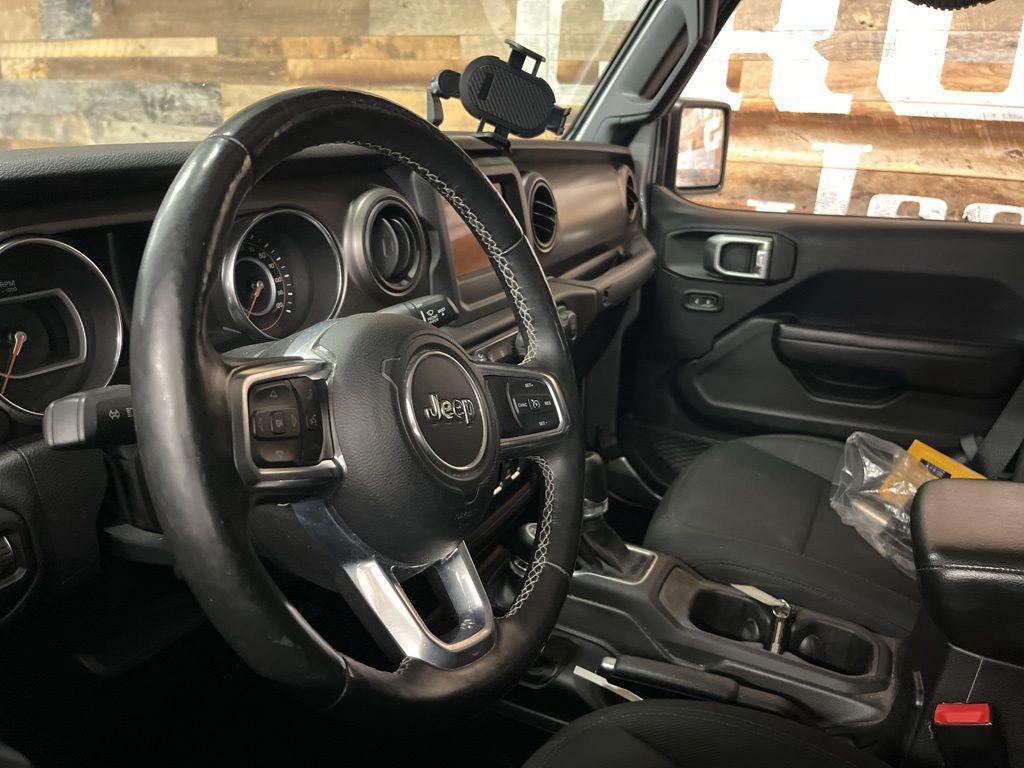 used 2020 Jeep Gladiator car, priced at $27,600