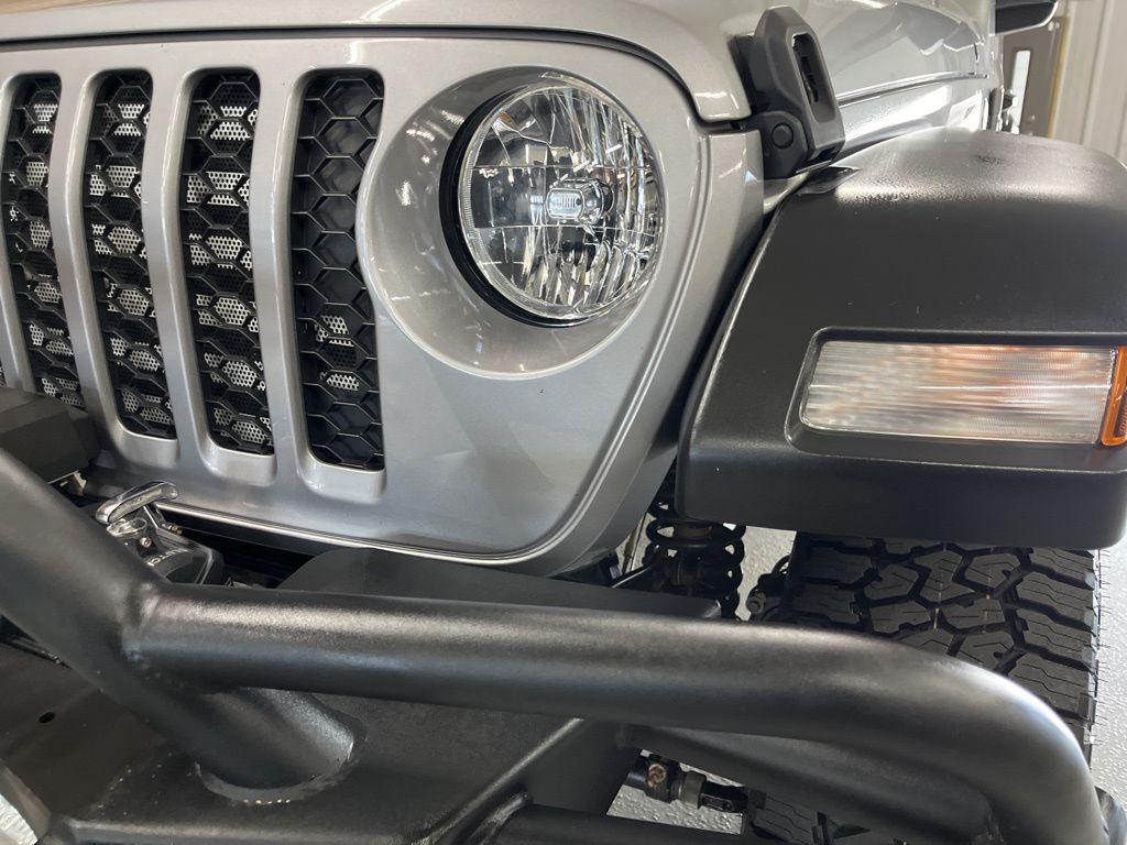 used 2020 Jeep Gladiator car, priced at $27,051