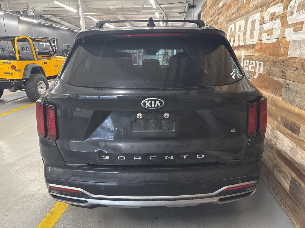 used 2021 Kia Sorento car, priced at $18,800