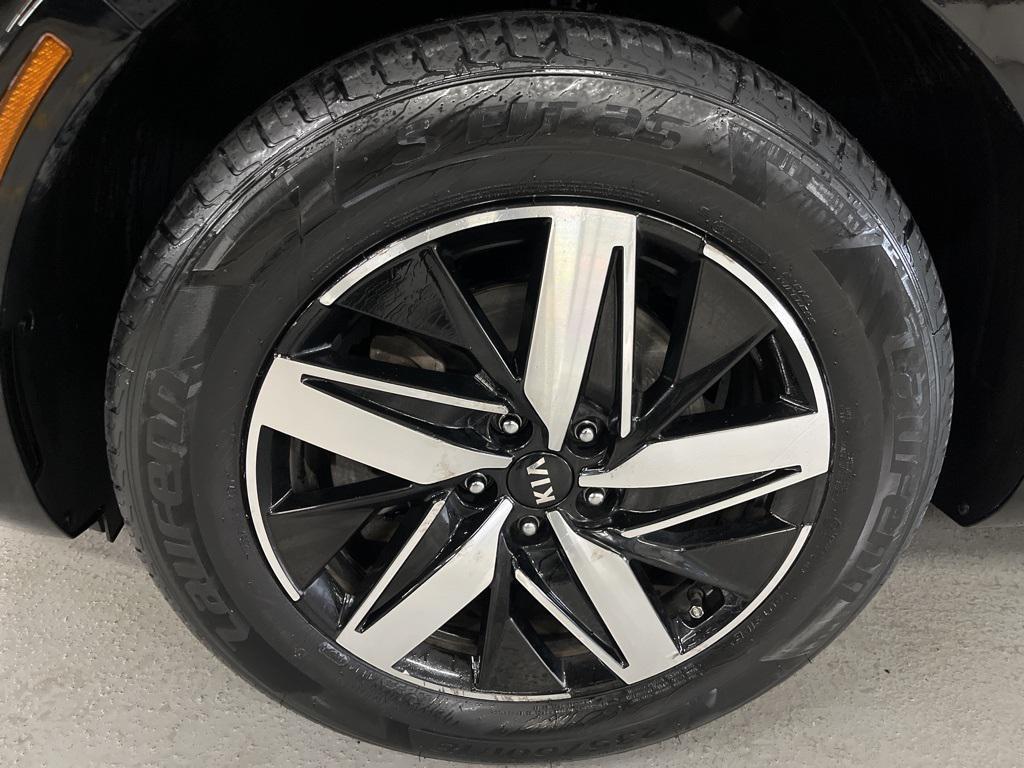 used 2021 Kia Sorento car, priced at $18,542