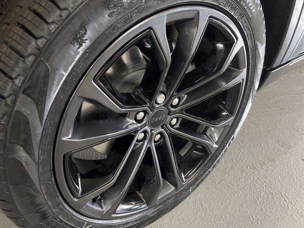 new 2026 Jeep Grand Wagoneer car, priced at $90,000