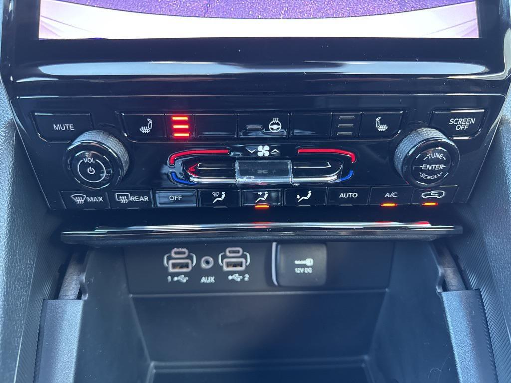 new 2025 Jeep Grand Cherokee car, priced at $37,000