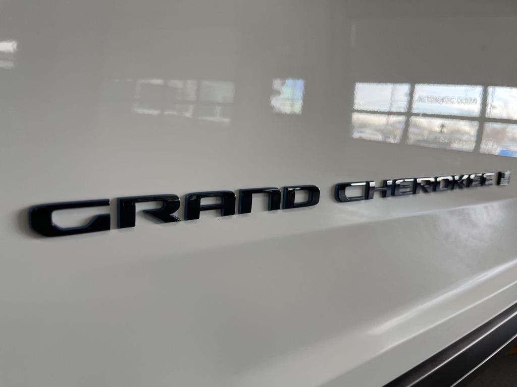 used 2022 Jeep Grand Cherokee 4xe car, priced at $29,319