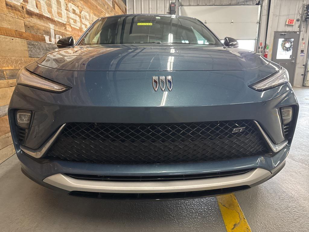 used 2024 Buick Envista car, priced at $24,500