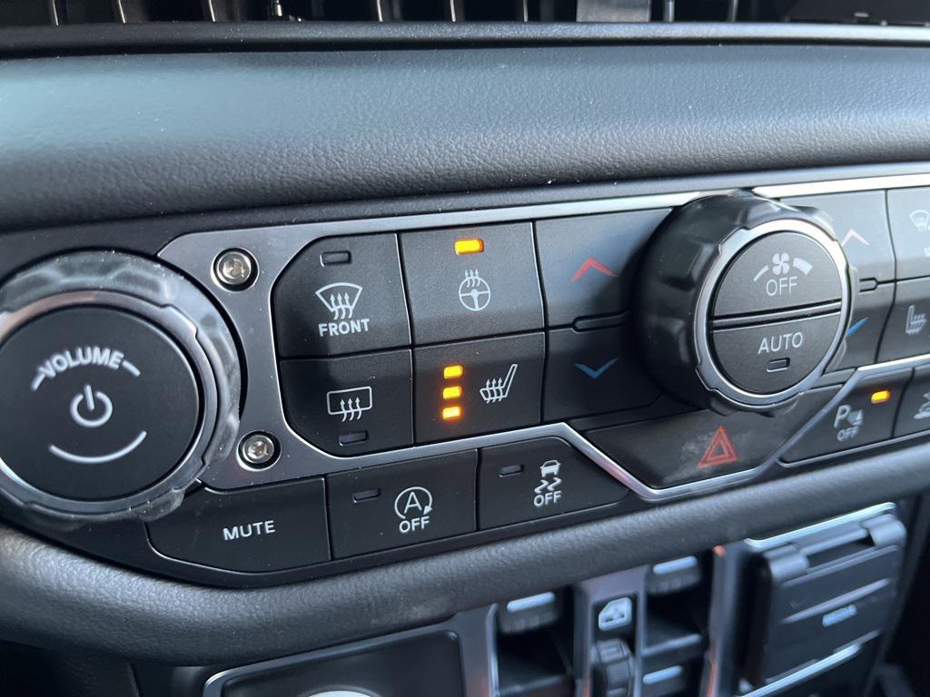 new 2026 Jeep Gladiator car, priced at $61,910