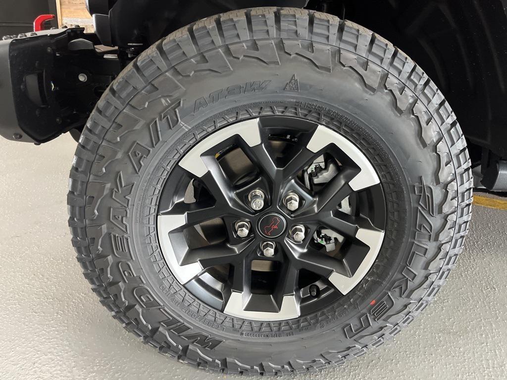 new 2026 Jeep Gladiator car, priced at $61,910