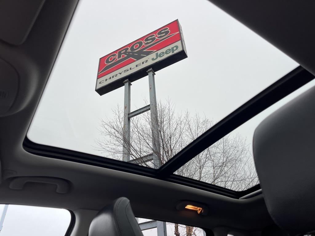 used 2022 Jeep Compass car, priced at $21,505