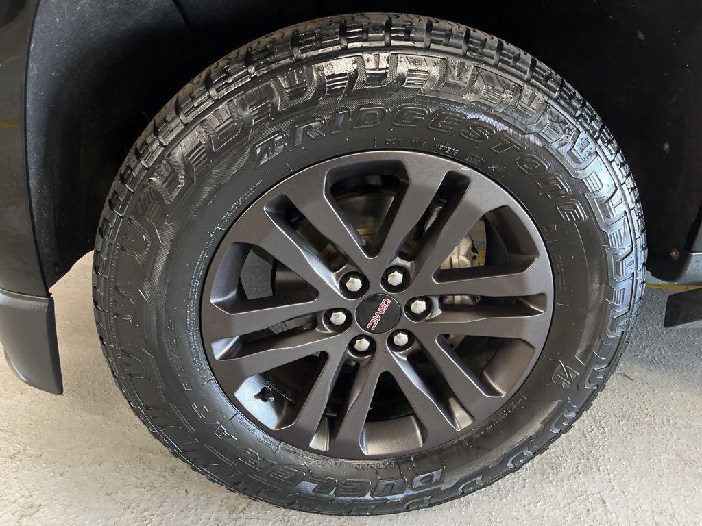 used 2020 GMC Canyon car, priced at $21,588