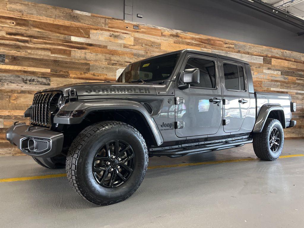 used 2022 Jeep Gladiator car, priced at $29,937