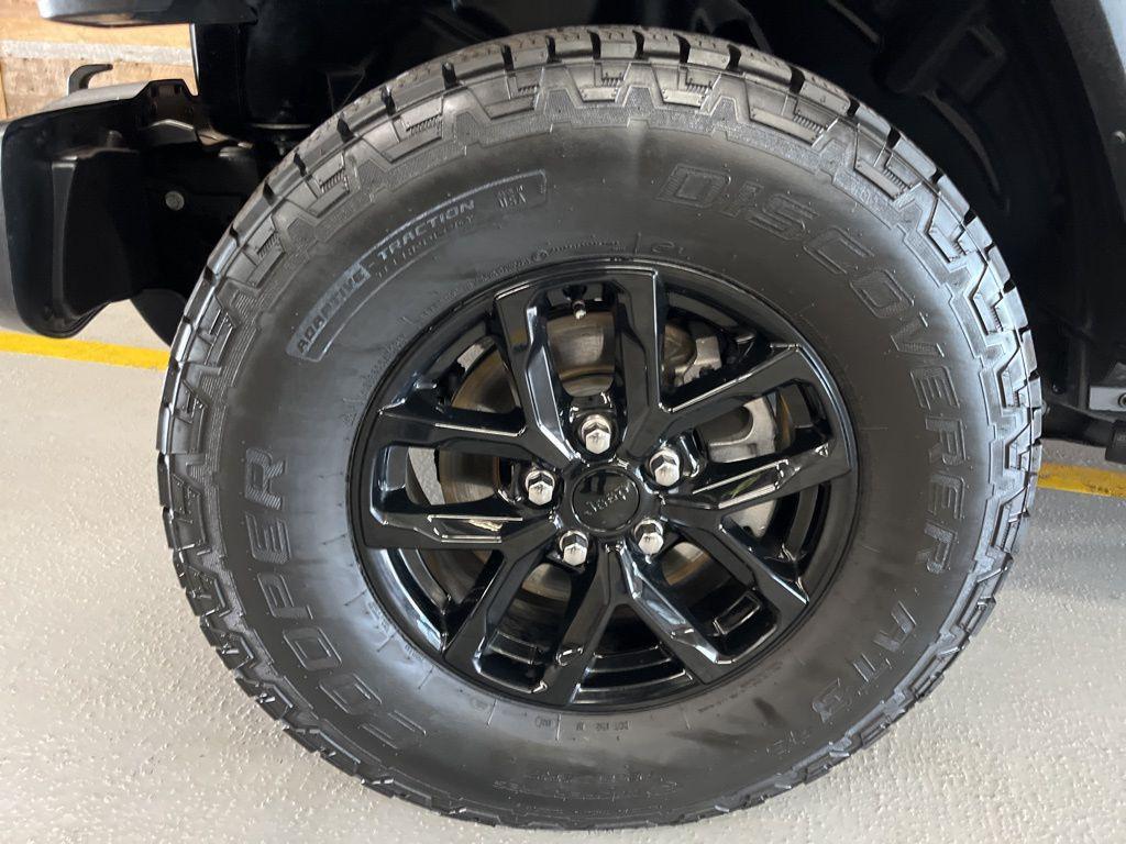 used 2022 Jeep Gladiator car, priced at $29,937