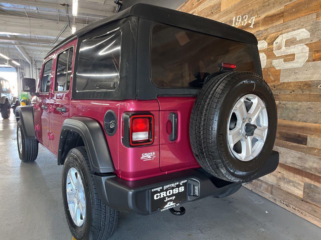 used 2022 Jeep Wrangler Unlimited car, priced at $31,000