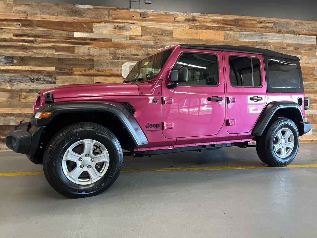 used 2022 Jeep Wrangler Unlimited car, priced at $31,000