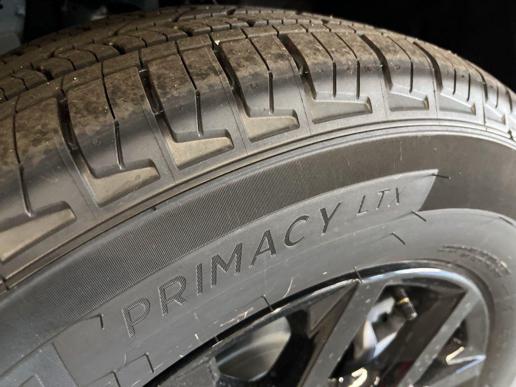 new 2025 Jeep Grand Cherokee L car, priced at $40,500