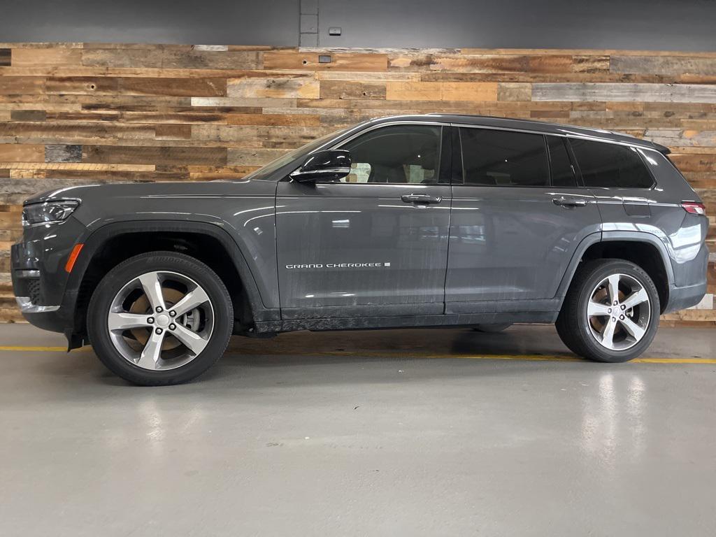 used 2022 Jeep Grand Cherokee L car, priced at $29,183