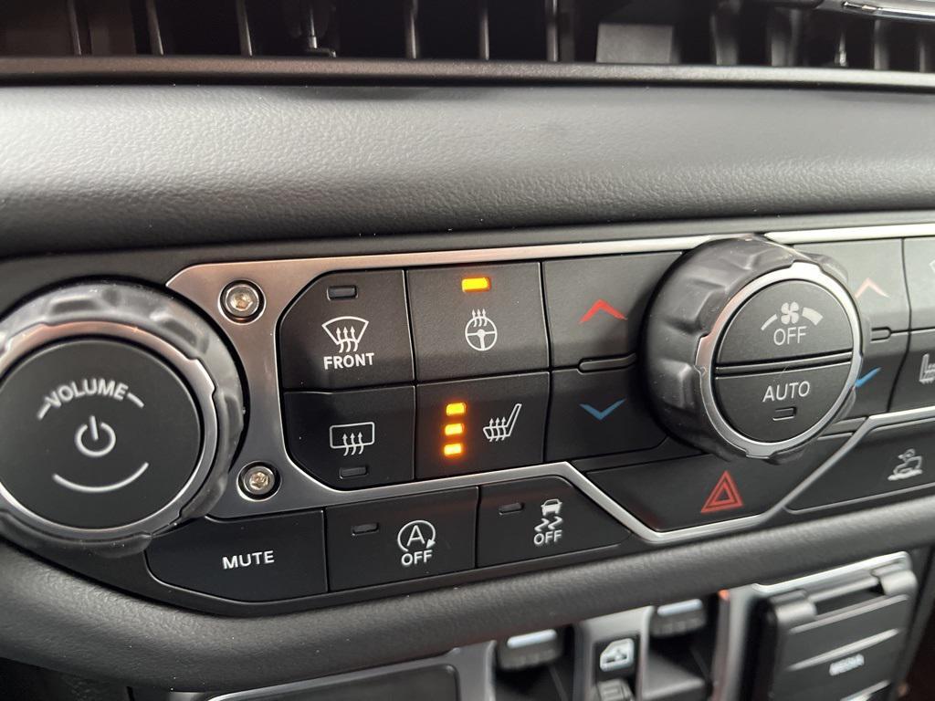 new 2026 Jeep Gladiator car, priced at $54,166