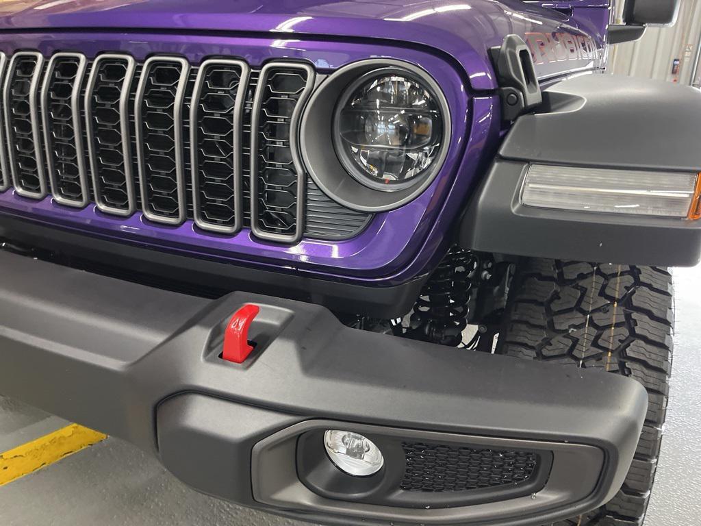 new 2026 Jeep Gladiator car, priced at $54,166