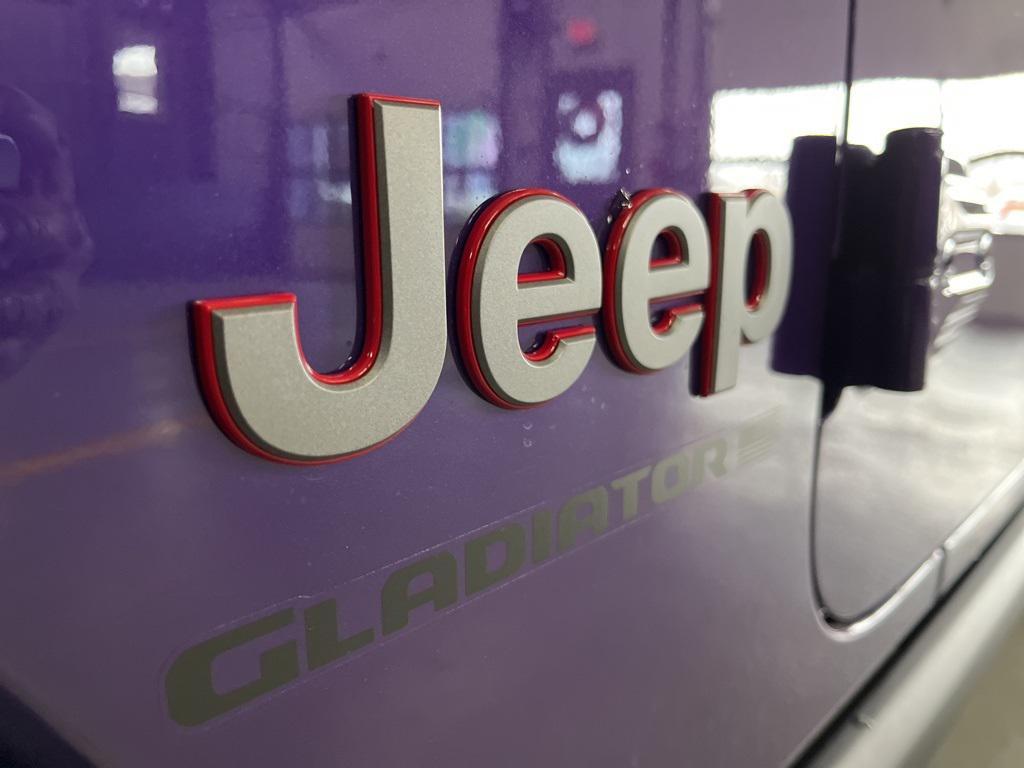 new 2026 Jeep Gladiator car, priced at $54,166