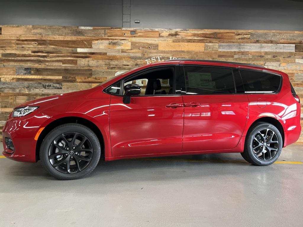 new 2026 Chrysler Pacifica car, priced at $48,500