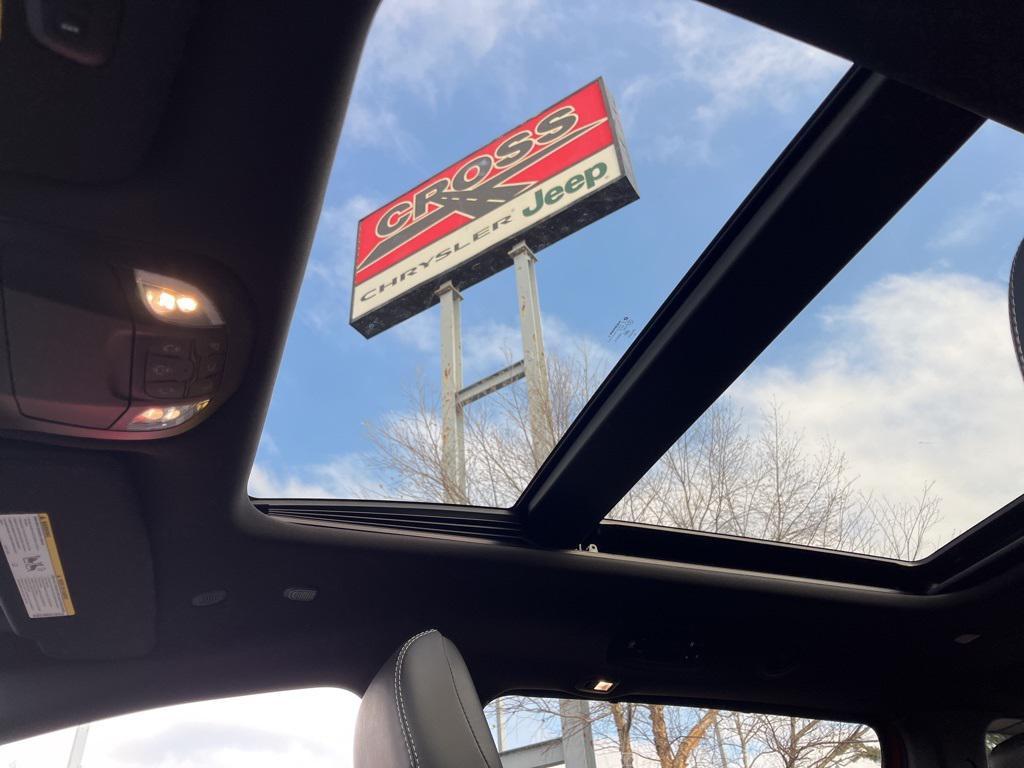 new 2026 Chrysler Pacifica car, priced at $48,500