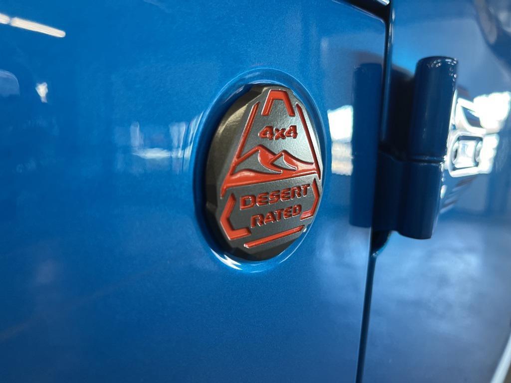 new 2026 Jeep Gladiator car, priced at $52,751