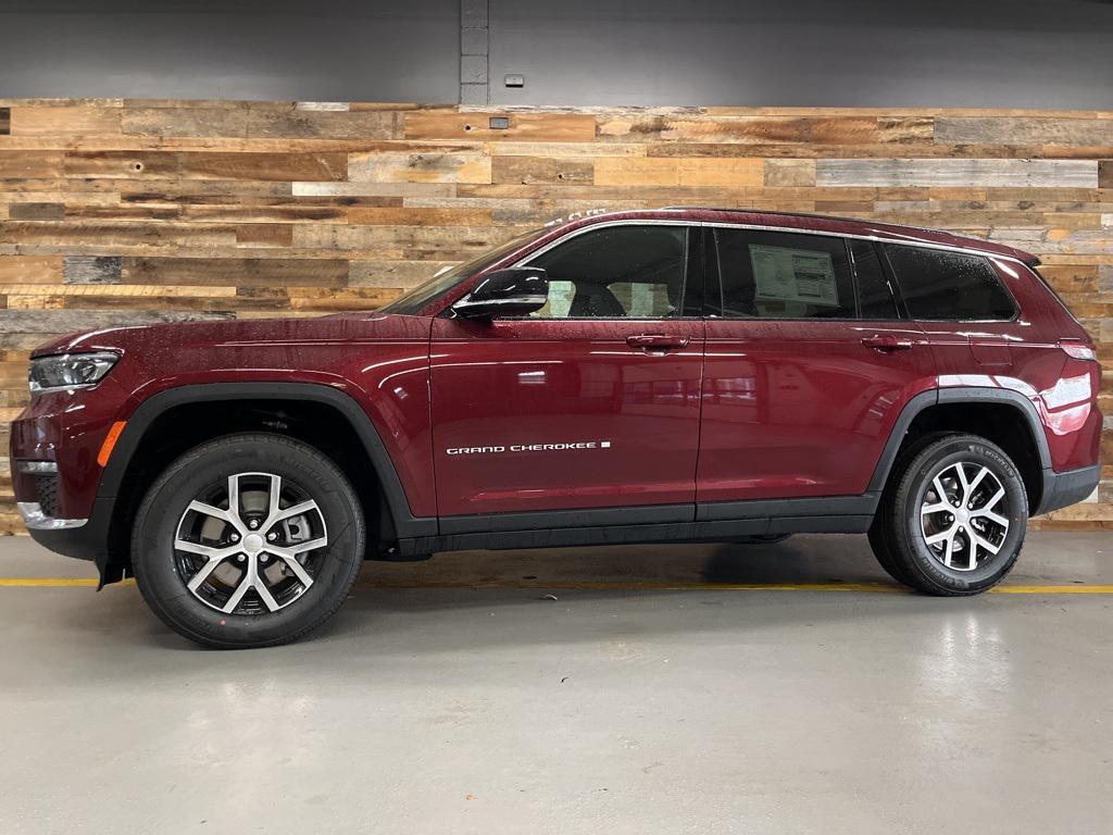 new 2025 Jeep Grand Cherokee L car, priced at $41,415