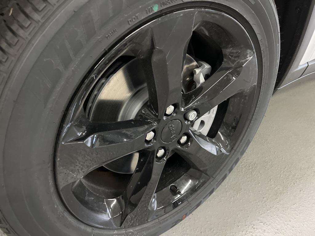 new 2025 Jeep Grand Cherokee L car, priced at $44,330