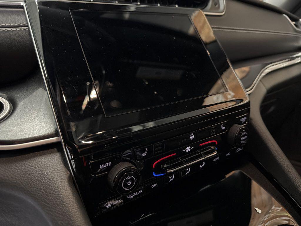 used 2023 Jeep Grand Cherokee car, priced at $30,560