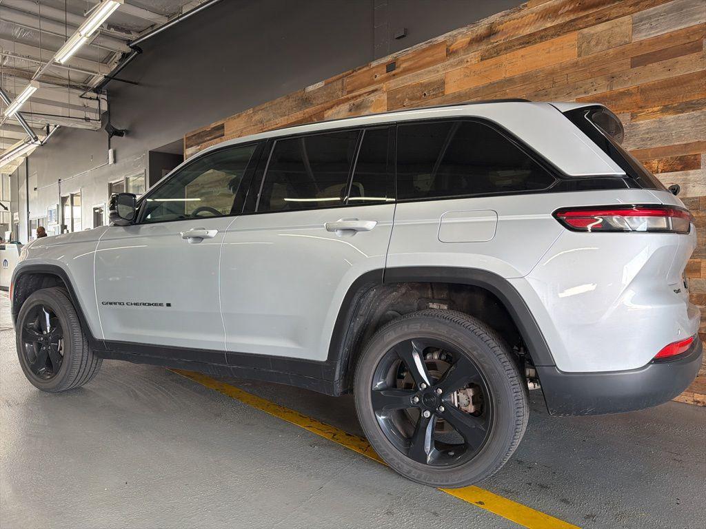 used 2023 Jeep Grand Cherokee car, priced at $30,560