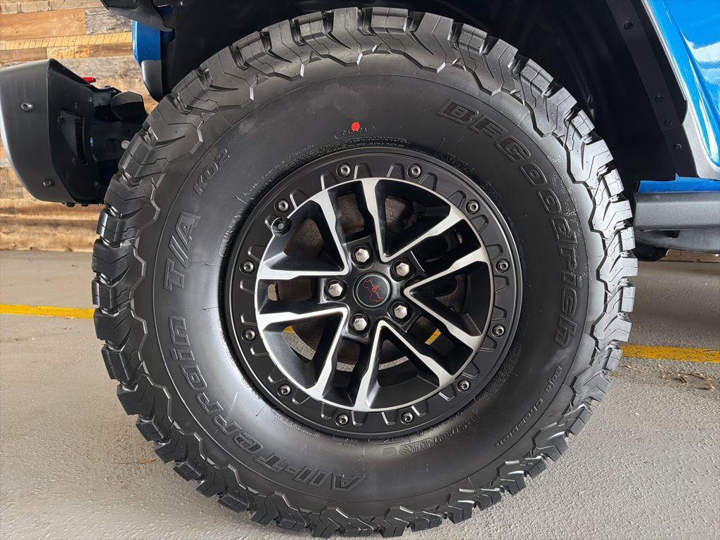 used 2025 Jeep Wrangler car, priced at $47,500