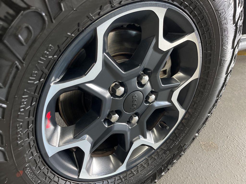 used 2023 Jeep Gladiator car, priced at $42,669