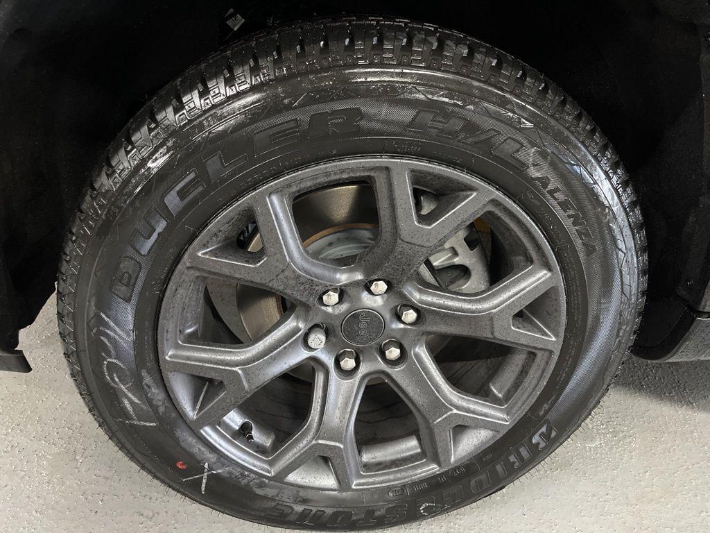 new 2026 Jeep Grand Wagoneer L car, priced at $75,311