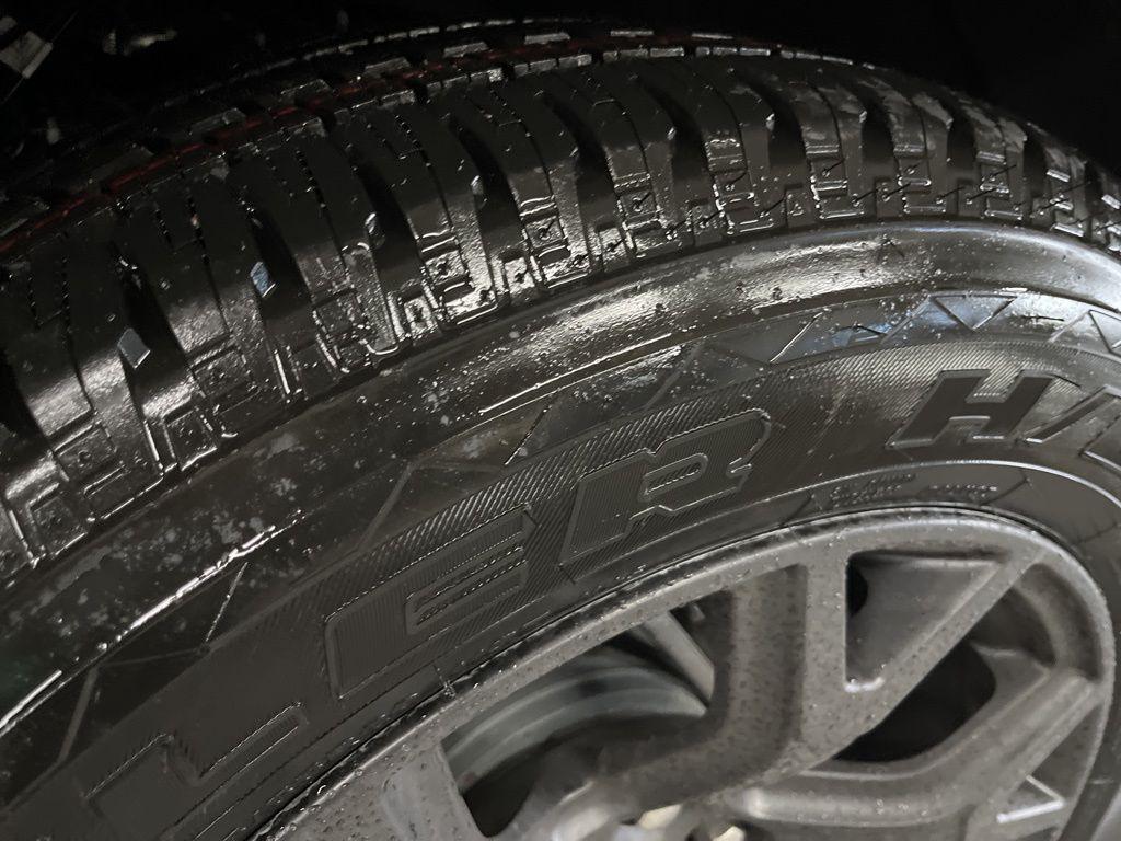 new 2026 Jeep Grand Wagoneer L car, priced at $75,311