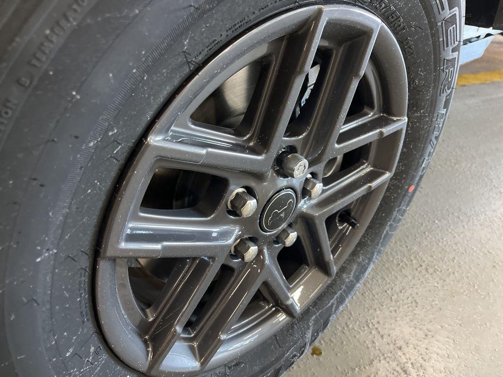 new 2026 Jeep Gladiator car, priced at $43,724