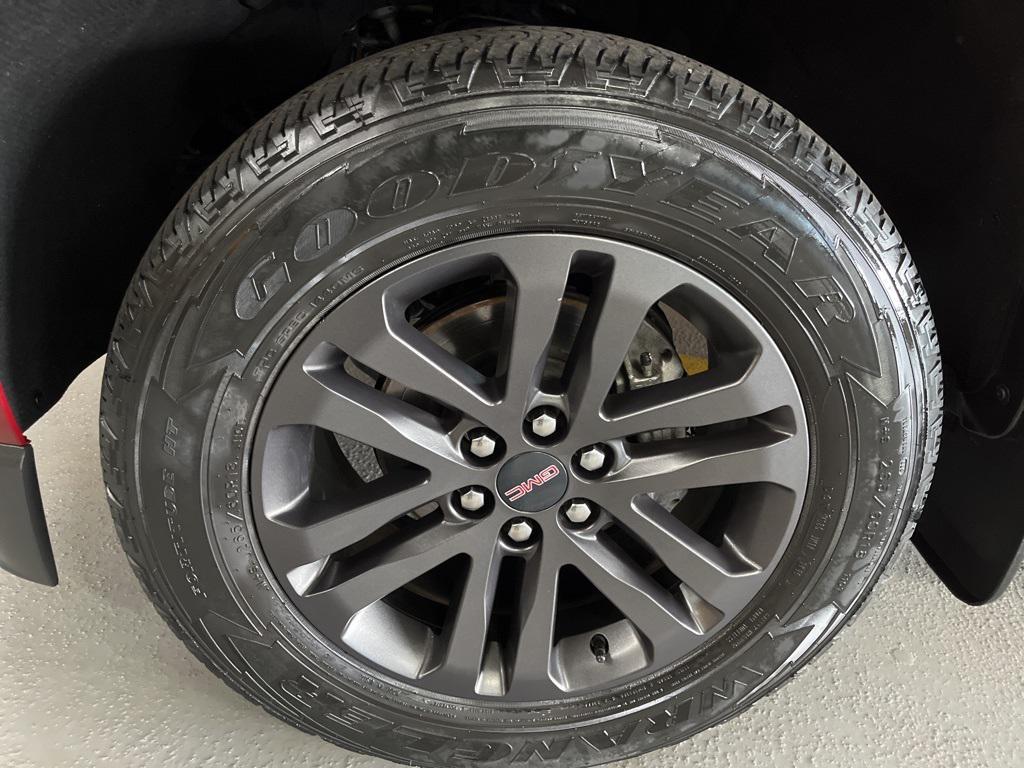 used 2020 GMC Canyon car, priced at $28,840