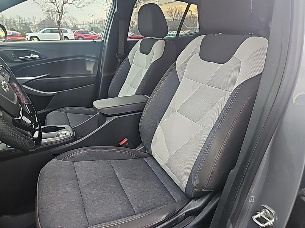 used 2024 Chevrolet Trax car, priced at $21,301