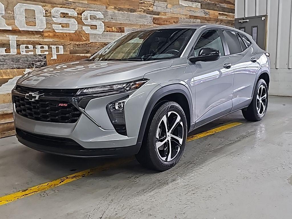 used 2024 Chevrolet Trax car, priced at $21,301