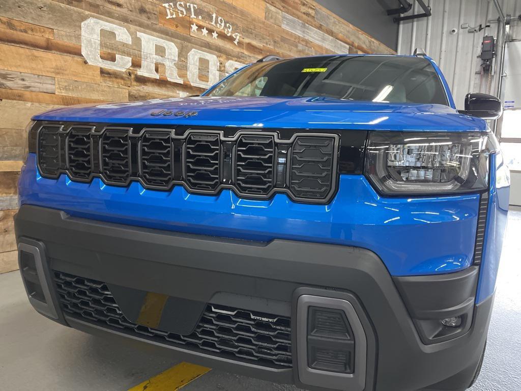 new 2026 Jeep Cherokee car, priced at $41,995