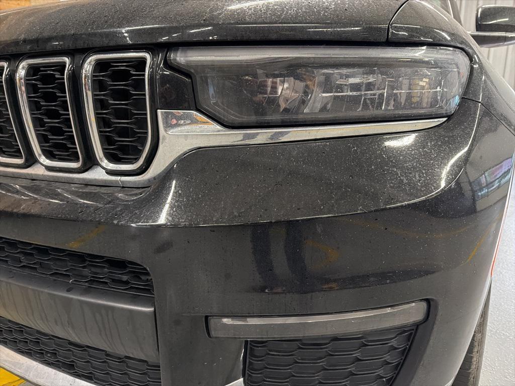 used 2021 Jeep Grand Cherokee L car, priced at $27,895
