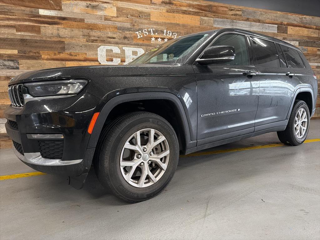 used 2021 Jeep Grand Cherokee L car, priced at $27,895