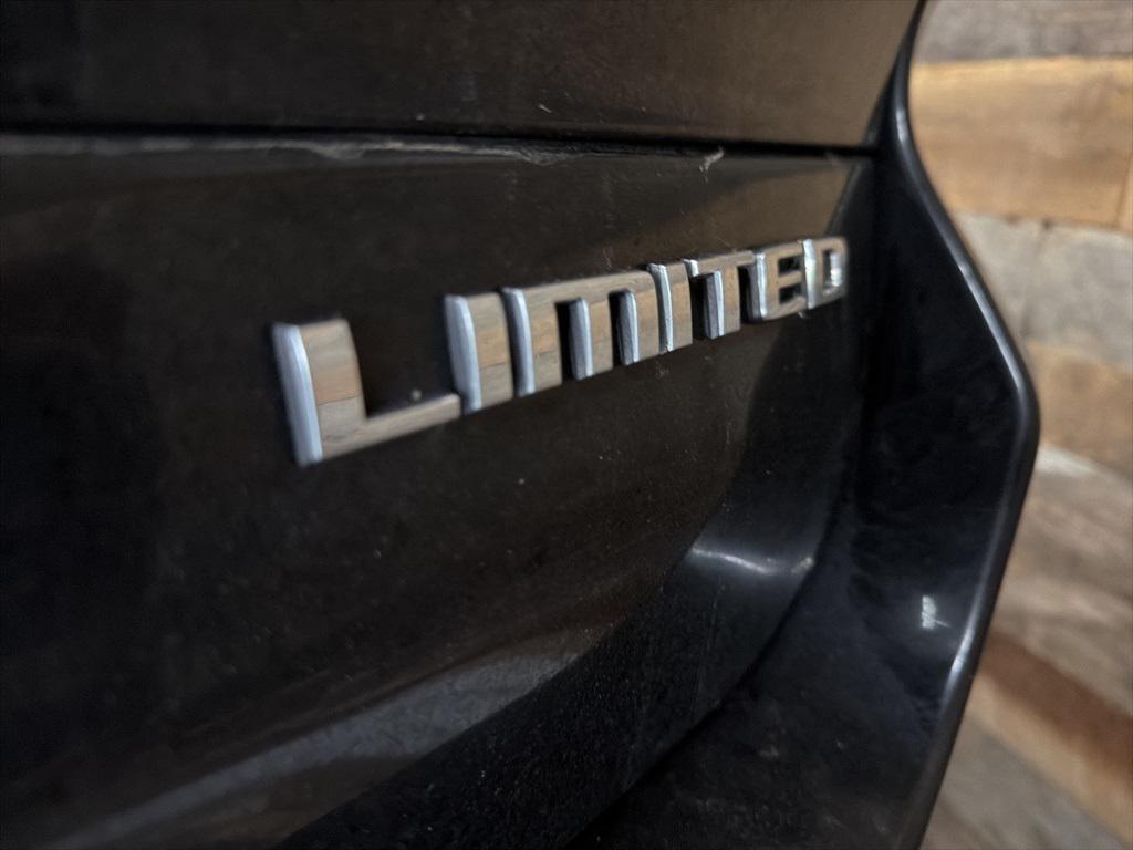 used 2021 Jeep Grand Cherokee L car, priced at $27,895