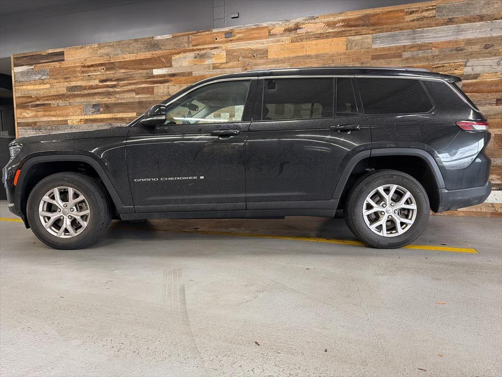 used 2021 Jeep Grand Cherokee L car, priced at $27,895